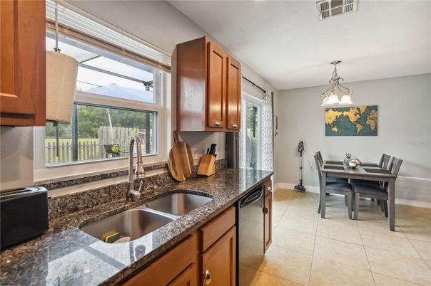 Dining room, Interior, Kitchen, Pendant Lights