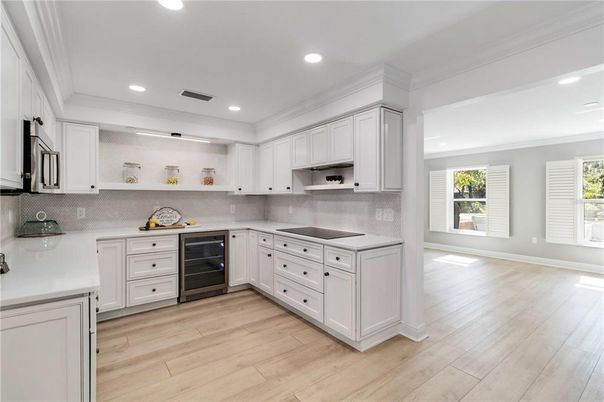 Interior, Kitchen, Recessed Lighting, Wood Texture Flooring