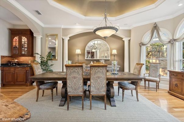 Dining room, Interior, Pendant Lights, Recessed Lighting, Wood Texture Flooring
