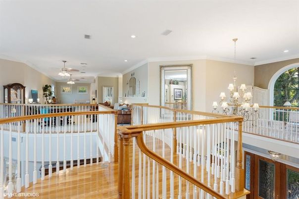 Chandelier, Interior, Recessed Lighting, Wood Texture Flooring