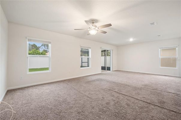 Empty room, Interior, Recessed Lighting