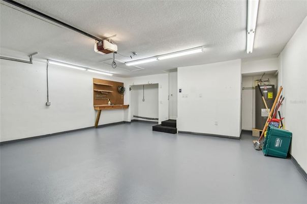 Garage, Interior