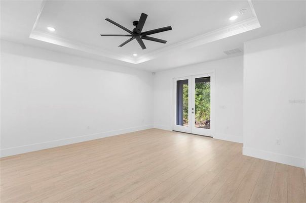 Empty room, Interior, Recessed Lighting, Wood Texture Flooring