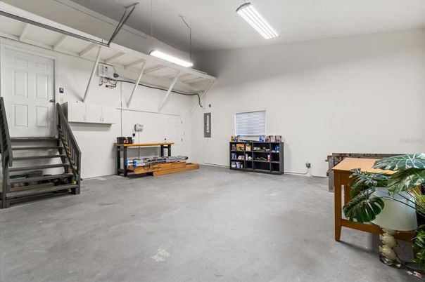 Garage, Interior