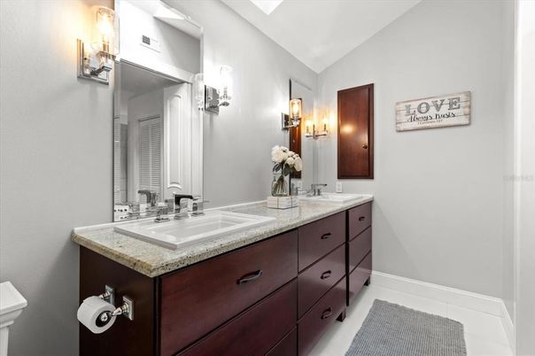 Bathroom, Dual Sink Vanities, Interior