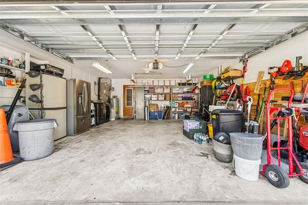Garage, Interior