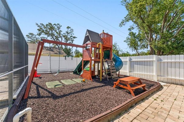 Backyard, Exterior, Playground