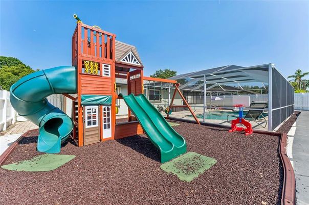 Backyard, Exterior, Playground