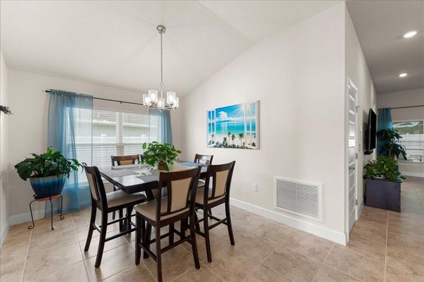 Chandelier, Dining room, Interior, Pendant Lights, Recessed Lighting