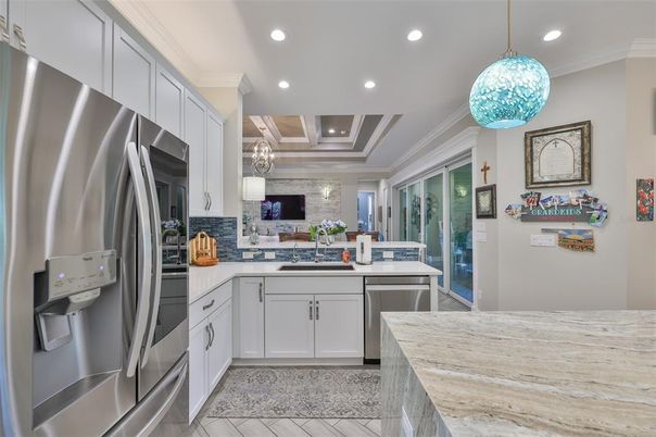 Interior, Kitchen, Pendant Lights, Recessed Lighting, Stainless Steel Appliances