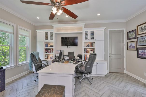 Home Office, Interior, Recessed Lighting, Wood Texture Flooring