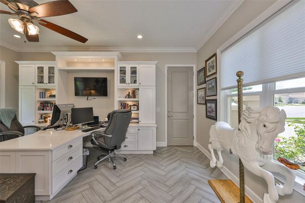 Home Office, Interior, Recessed Lighting, Wood Texture Flooring