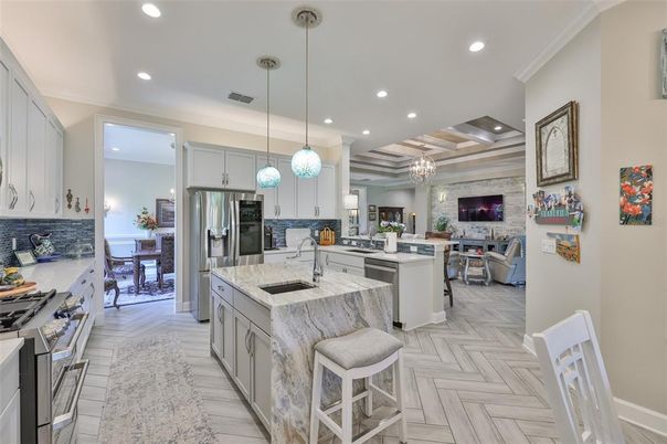 Interior, Kitchen, Pendant Lights, Recessed Lighting, Stainless Steel Appliances
