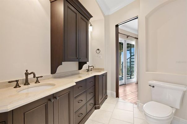Bathroom, Dual Sink Vanities, Interior, Wood Texture Flooring