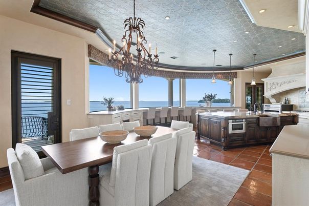 Chandelier, Dining room, Interior, Kitchen, Pendant Lights, Recessed Lighting, Stainless Steel Appliances, Water