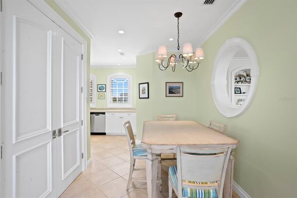 Chandelier, Dining room, Interior, Recessed Lighting