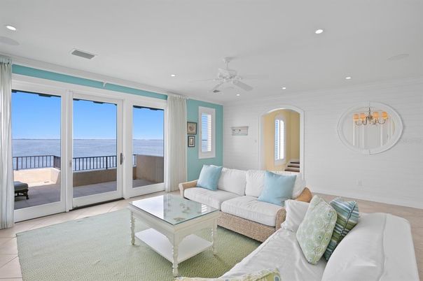 Interior, Living room, Recessed Lighting, Water