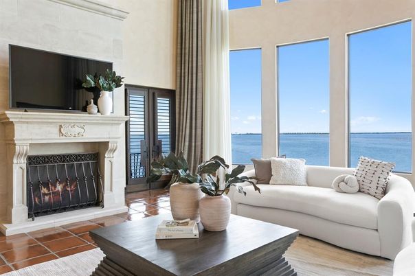 Fireplace, Interior, Living room, Water