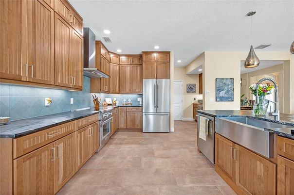 Interior, Kitchen, Pendant Lights, Recessed Lighting, Stainless Steel Appliances