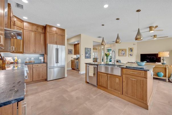 Interior, Kitchen, Pendant Lights, Recessed Lighting, Stainless Steel Appliances