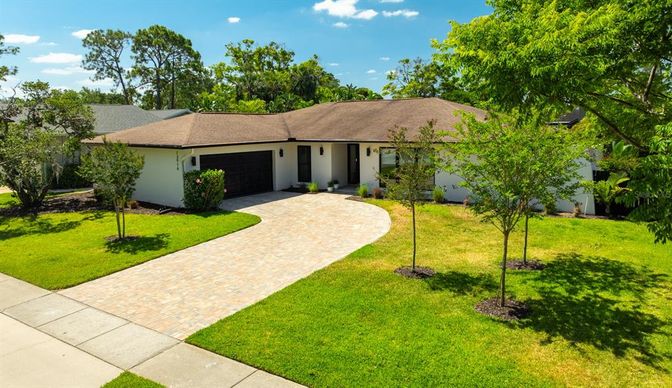 Attached, Backyard, Exterior, Facade, Ranch