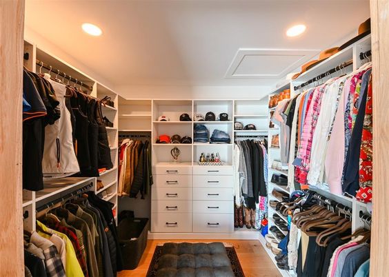 Interior, Recessed Lighting, Walk-in Closets, Wood Texture Flooring