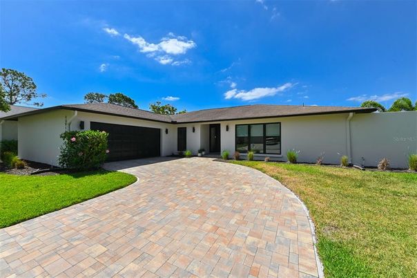 Attached, Backyard, Exterior, Facade, Ranch