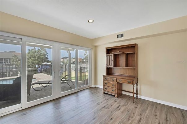 Interior, Recessed Lighting, Wood Texture Flooring