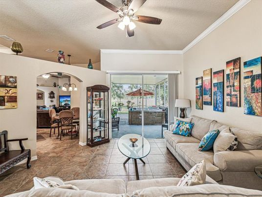 Dining room, Interior, Living room, Pendant Lights