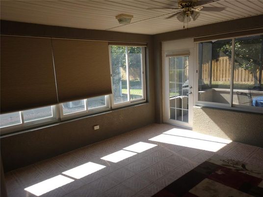 Empty room, Interior, Sun Room