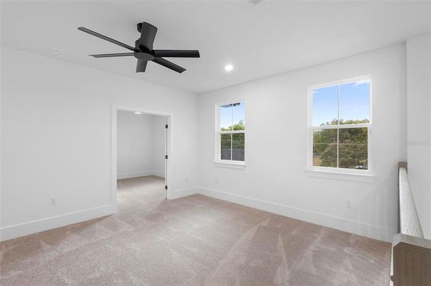 Empty room, Interior, Recessed Lighting