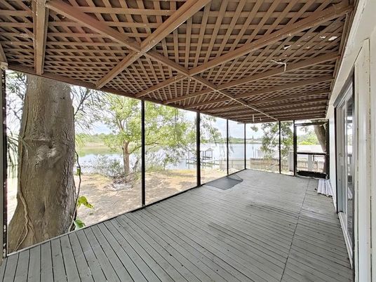 Exterior, Interior, Water