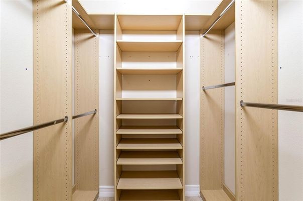 Interior, Walk-in Closets