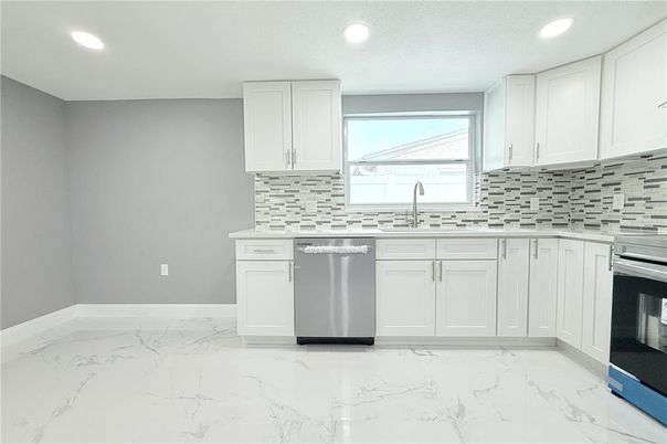 Interior, Kitchen, Marble, Recessed Lighting, Stainless Steel Appliances
