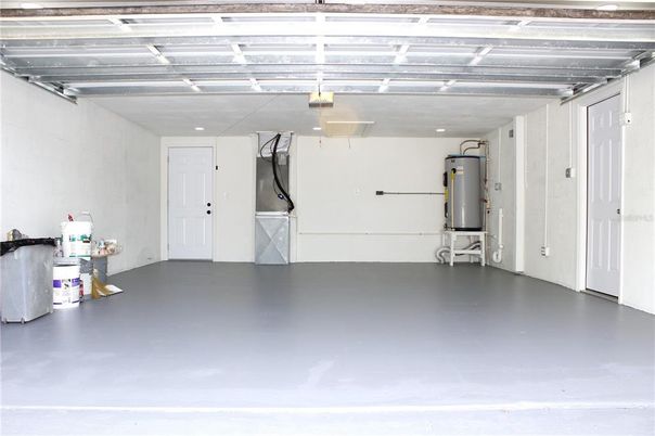 Garage, Interior