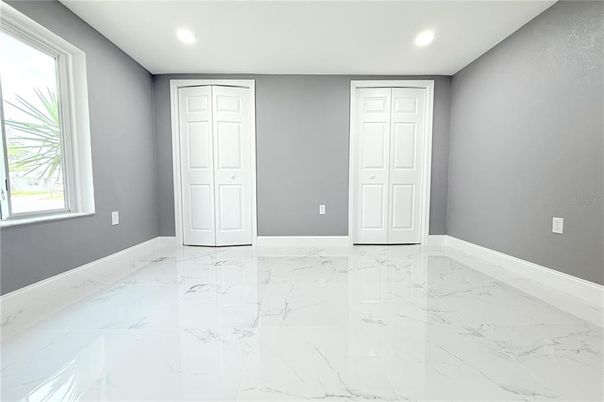 Empty room, Interior, Marble, Recessed Lighting