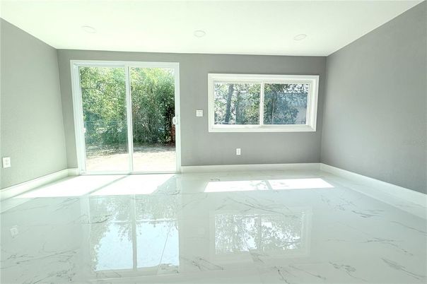 Empty room, Interior, Marble, Recessed Lighting