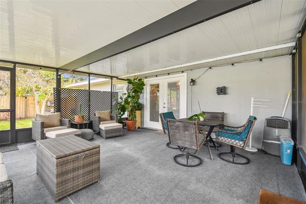 Exterior, Interior, Sun Room