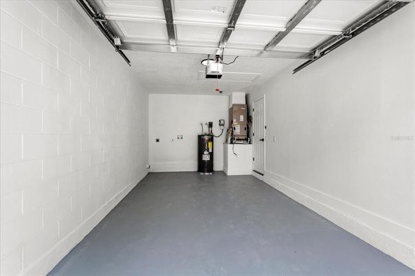 Garage, Interior