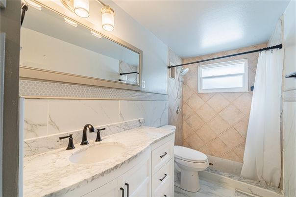 Bathroom, Interior, Marble, Marble Walls
