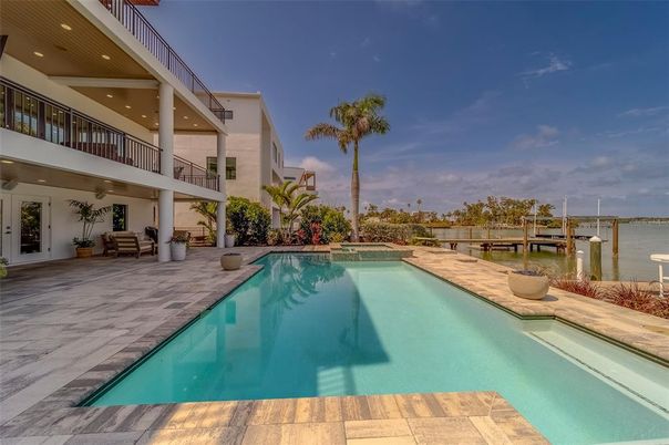 Exterior, Pool, Water