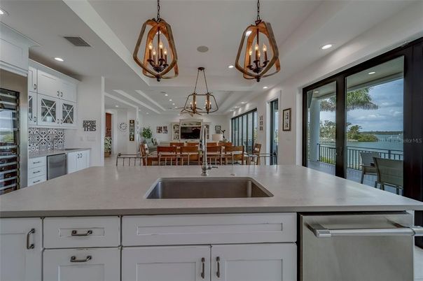Dining room, Interior, Kitchen, Pendant Lights, Recessed Lighting, Stainless Steel Appliances, Water