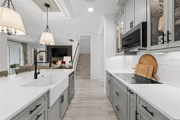 Interior, Kitchen, Pendant Lights, Recessed Lighting, Wood Texture Flooring