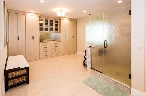 Interior, Recessed Lighting