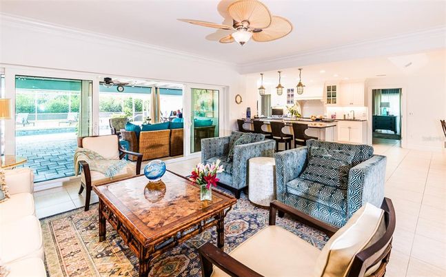 Interior, Kitchen, Living room, Pendant Lights, Recessed Lighting