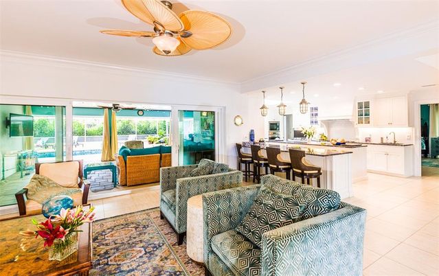Interior, Kitchen, Living room, Pendant Lights, Recessed Lighting