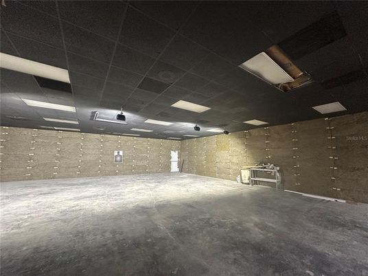 Garage, Interior, Stone Walls