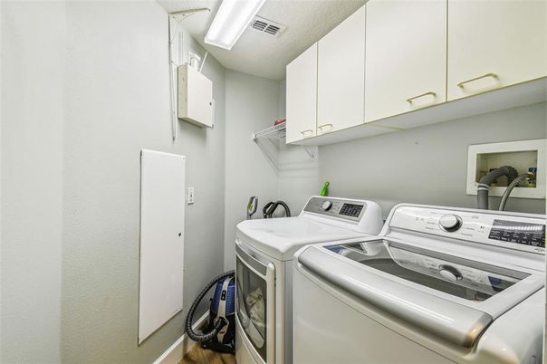 Interior, Washer