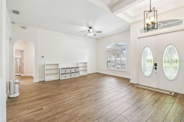 Empty room, Interior, Pendant Lights, Wood Texture Flooring