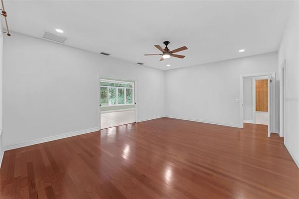 Empty room, Interior, Recessed Lighting, Wood Texture Flooring